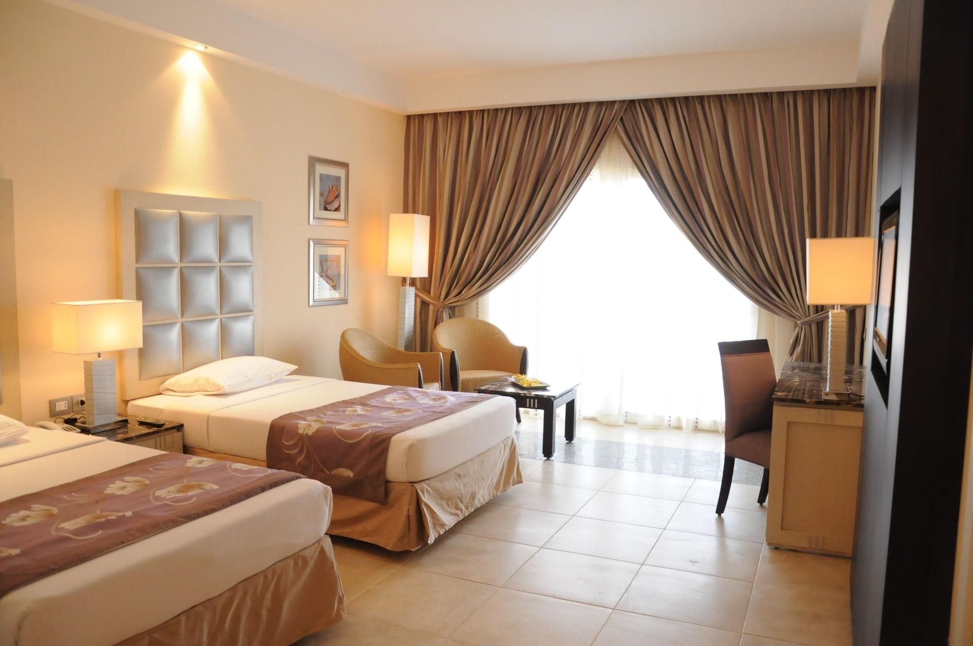 Hotel Tropitel Sahl Hasheesh Hurghada Exterior foto A room at the hotel