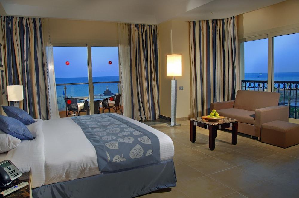 Hotel Tropitel Sahl Hasheesh Hurghada Exterior foto A room at the Hilton Sharm El Sheikh