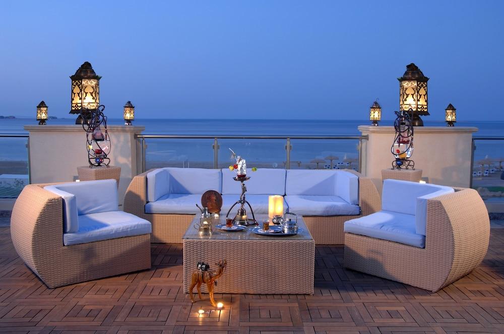 Hotel Tropitel Sahl Hasheesh Hurghada Exterior foto The Terrace at the Taj Mahal Palace