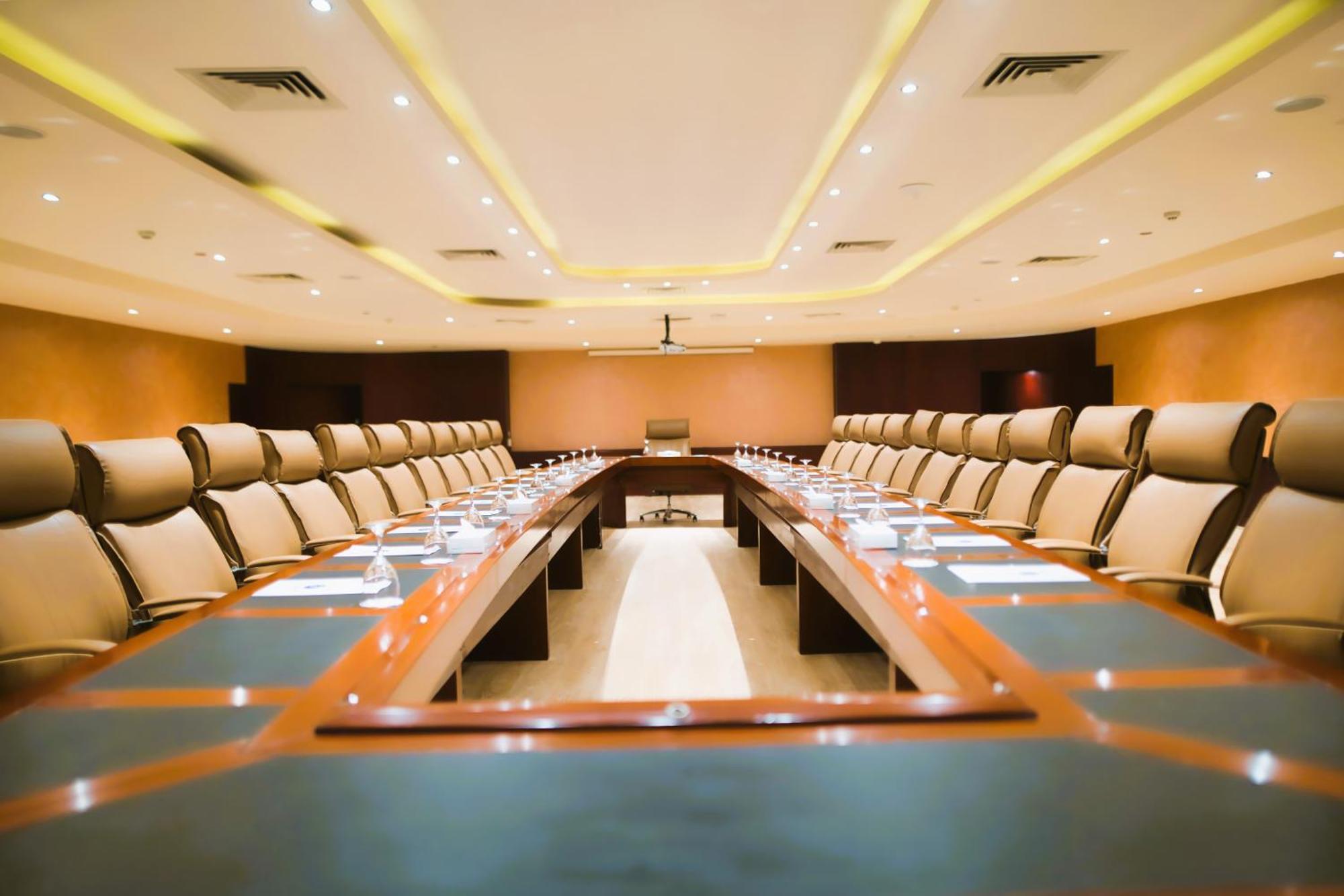 Hotel Tropitel Sahl Hasheesh Hurghada Exterior foto Boardroom