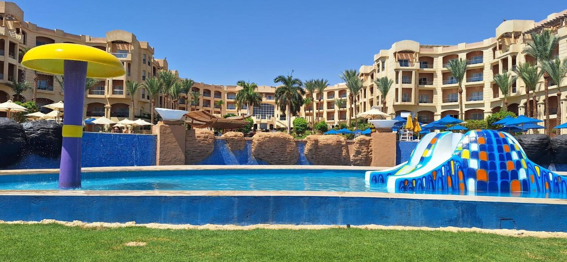 Hotel Tropitel Sahl Hasheesh Hurghada Exterior foto El Alamein
